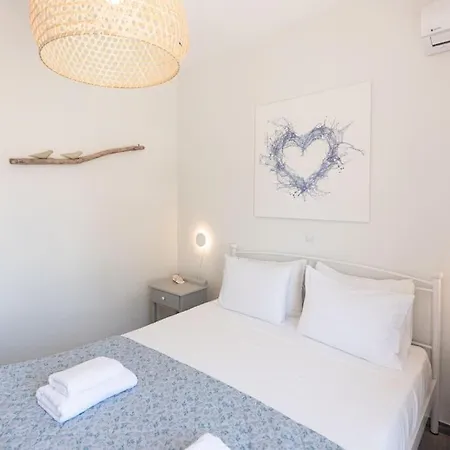 Apartment Swell S2 Maisonette With Private Jacuzzi In Naousa (Paros)