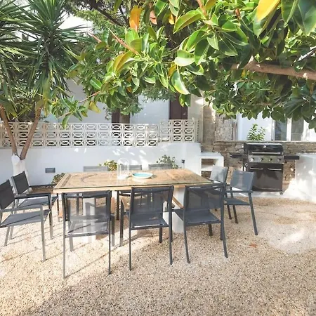 Swell S2 Maisonette With Private Jacuzzi In Apartment Naousa (Paros)